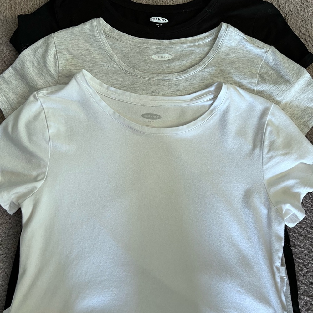 Excellent 3 for $10 Old Navy Super Soft Slim Fit T-Shirt in Black, Gray & White